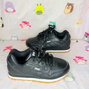 FILA Toddler Boys/Girls Black Sneakers - Size 11.5C - Gum Sole